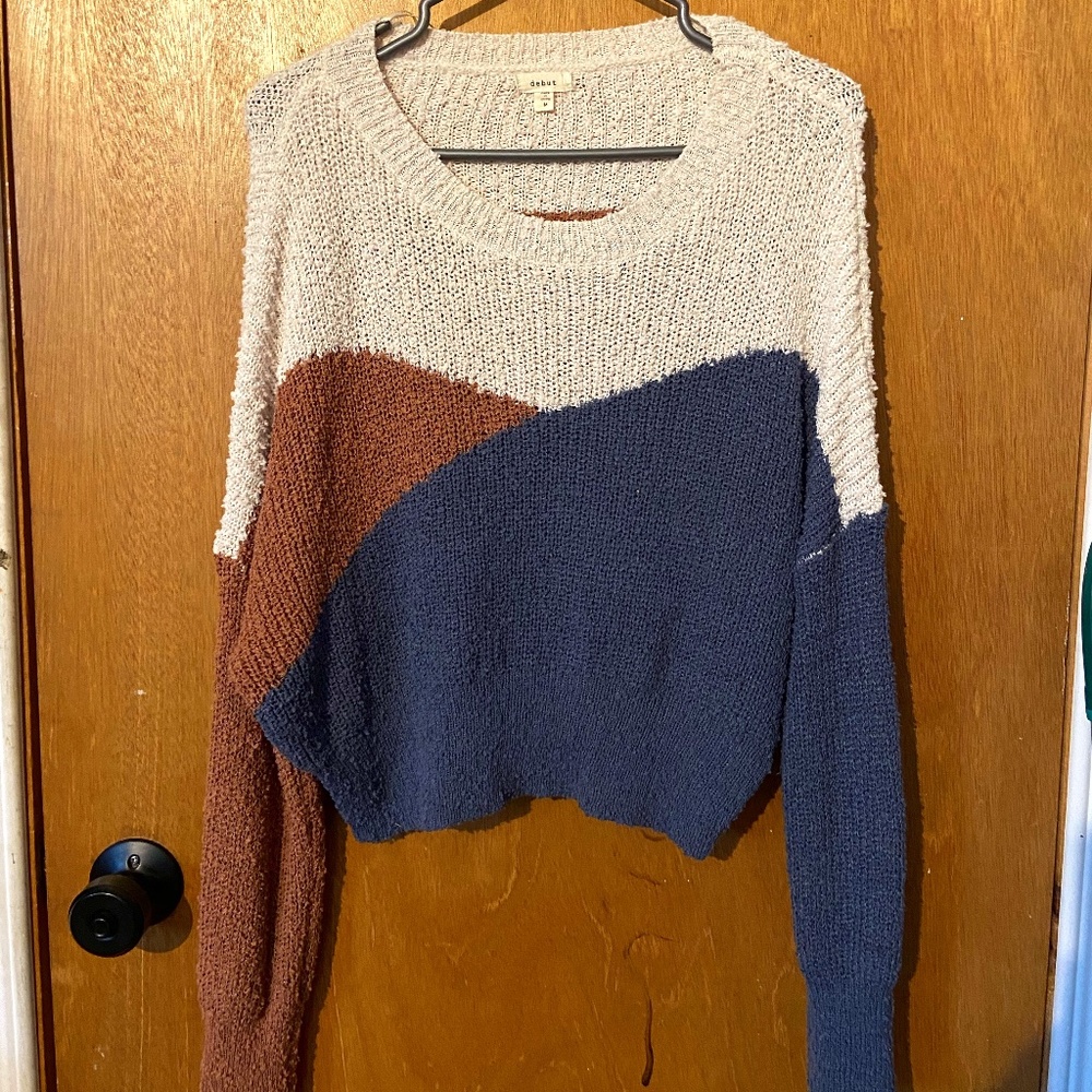 debut women's white, blue & orange pullover